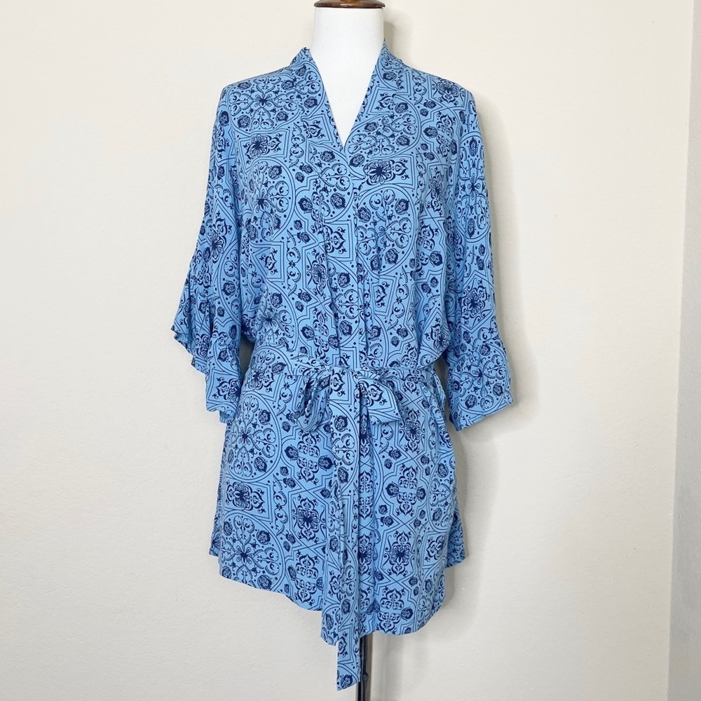 Ruby‎ Ribbon Ruffle Wrap Blue Floral Top - Picture 3 of 13